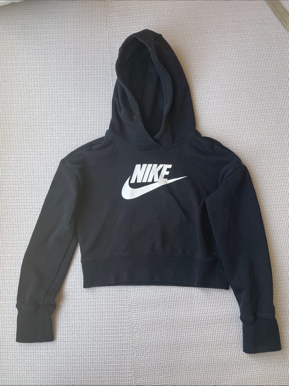Nike Girl’s Black Hoodie with White Logo. Sportswear Club Fleece Hoodies-SZ M